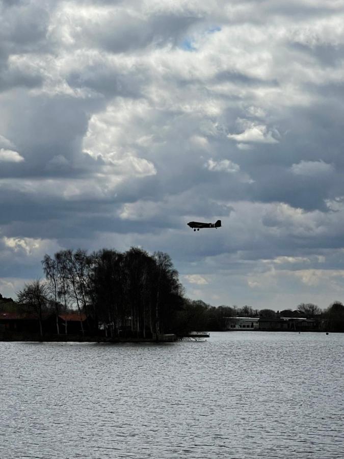 מלון Sunscape Breaks At Tattershall Lakes מראה חיצוני תמונה