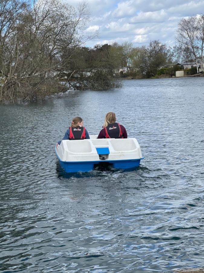 מלון Sunscape Breaks At Tattershall Lakes מראה חיצוני תמונה